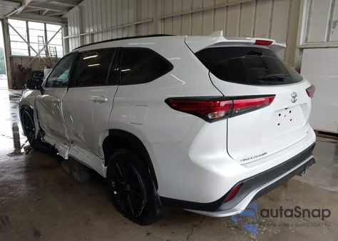 2023 Toyota Highlander Xse z USA, uszkodzony, nr VIN 5TDKDRAHXPS520803